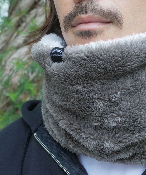 THRASHER（スラッシャー）の「BOA FLEECE REVERSIBLE NECK WARMER/THRASHER スラッシャー ネックウォーマー リバーシブル ボアフリース ロゴ刺繍ストリート スケーター（ネックウォーマー/スヌード・メンズ・グレー/ブラック×ホワイト/ベージュ×ブラック・FREE）」の11枚目の写真