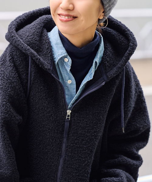 FRAMeWORK(フレームワーク)の「Universal Works TRAVEL HOODIE(その他アウター・レディース・ネイビー/キャメル・FREE)」の11枚目の写真