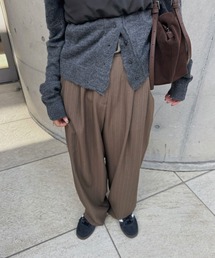 tapered tuck stripe trousers