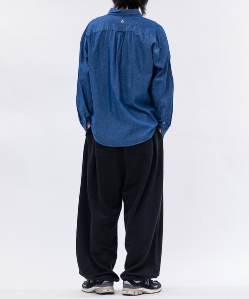 GERRY(ジェリー)の「【ag】〔GERRY/ジェリー〕6.5oz ワンポイントロゴ刺繍 ボタンダウン 長袖デニムシャツ(シャツ/ブラウス・メンズ・ブラック系/ブラック/ブルー・MEDIUM/LARGE)」の21枚目の写真