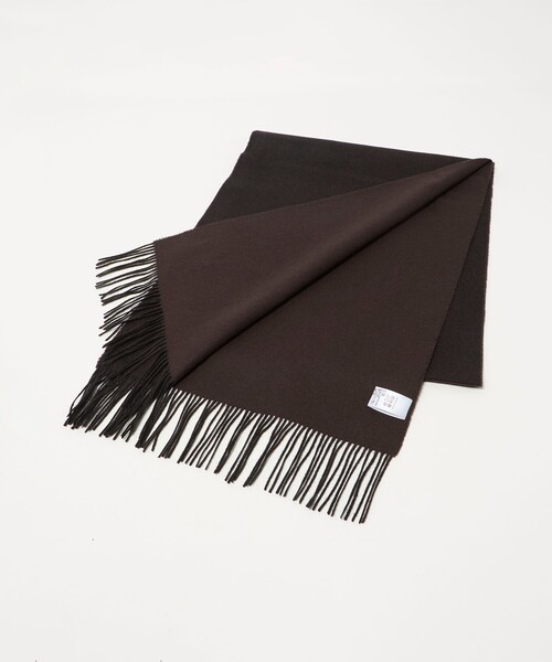 UNITED ARROWS（ユナイテッドアローズ）の「カシミヤ リバーシブル ヘリンボーン マフラー（マフラー・メンズ・ブラック/ダークブラウン・FREE）」の2枚目の写真