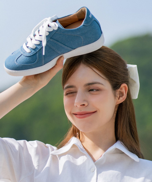 DIFFERSHOE（ディファーシュー）の「クーバスニーカー7CM [ライトブルーデニム]（スニーカー・レディース・ブルー系その他・22.5cm/23cm/24cm/25cm/26cm/27cm/28cm）」の6枚目の写真