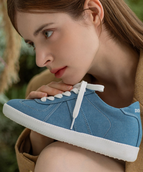DIFFERSHOE（ディファーシュー）の「クーバスニーカー7CM [ライトブルーデニム]（スニーカー・レディース・ブルー系その他・22.5cm/23cm/24cm/25cm/26cm/27cm/28cm）」の8枚目の写真