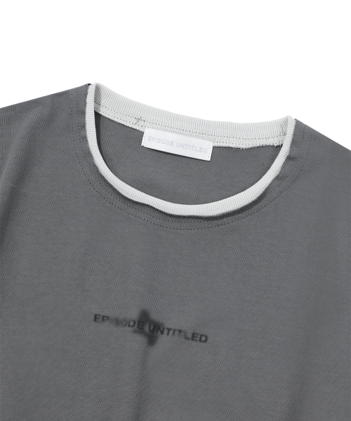 EPISODE UNTITLED(エピソードアンタイトルド)の「CROP MATCH COLORS LOGO PRINT T-SHIRT_DARK GREY(Tシャツ/カットソー・レディース・その他・1)」の3枚目の写真