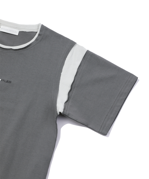 EPISODE UNTITLED(エピソードアンタイトルド)の「CROP MATCH COLORS LOGO PRINT T-SHIRT_DARK GREY(Tシャツ/カットソー・レディース・その他・1)」の5枚目の写真