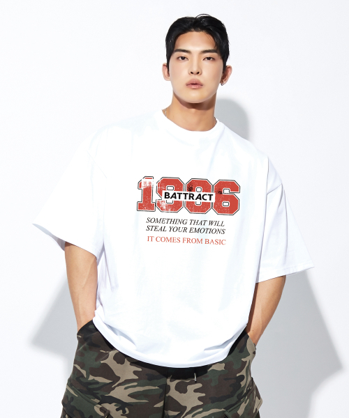 BATTRACT(バトラクト)の「1986プリンティングオーバーフィット半袖_ホワイト(Tシャツ/カットソー・レディース・ホワイト・1/2)」の1枚目の写真