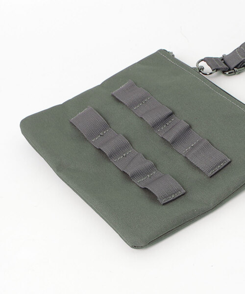 MAISON CLUB(メゾンクラブ)の「【MAISON CLUB】ミリタリーショルダーバック サコッシュ /M-65 MA-1 スマホショルダー ミニショルダー 軽量 /撥水(ショルダーバッグ・メンズ・ブラック/カーキ/グレー・FREE)」の20枚目の写真