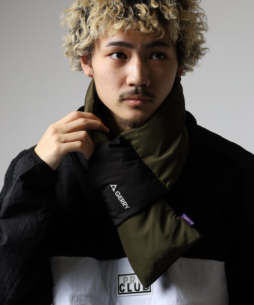 GERRY(ジェリー)の「GERRY 再生 中綿 差し込み マフラー 男女兼用(マフラー・メンズ・ブラック/チャコールグレー/ダークグリーン・FREE)」の3枚目の写真