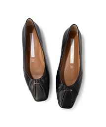 Mode et Jacomo（モードエジャコモ）の「ソフトレザーフラットパンプス（パンプス）」