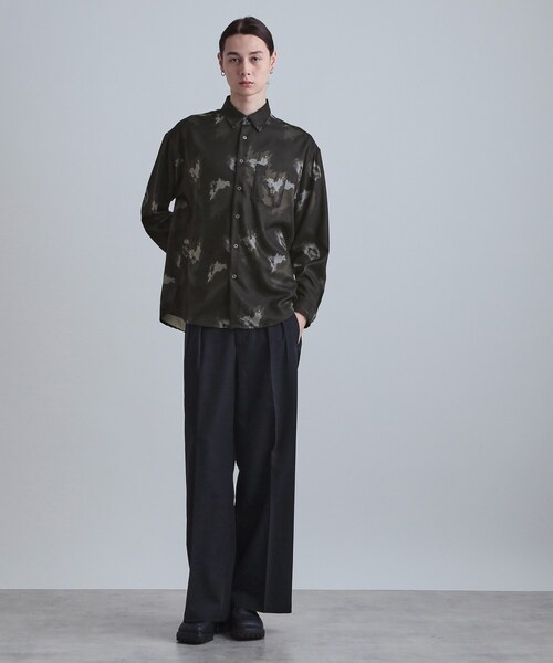 tk.TAKEO KIKUCHI(ティーケータケオキクチ)の「スモークブラープリントシャツ(シャツ/ブラウス・メンズ・ベージュ/ホワイト/ブラック・02/03/04)」の10枚目の写真