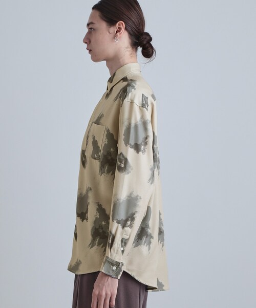 tk.TAKEO KIKUCHI(ティーケータケオキクチ)の「スモークブラープリントシャツ(シャツ/ブラウス・メンズ・ベージュ/ホワイト/ブラック・02/03/04)」の17枚目の写真