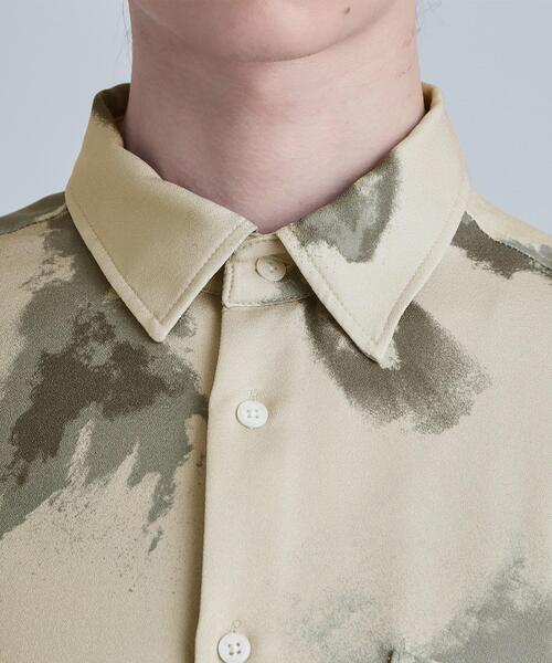 tk.TAKEO KIKUCHI(ティーケータケオキクチ)の「スモークブラープリントシャツ(シャツ/ブラウス・メンズ・ベージュ/ホワイト/ブラック・02/03/04)」の19枚目の写真