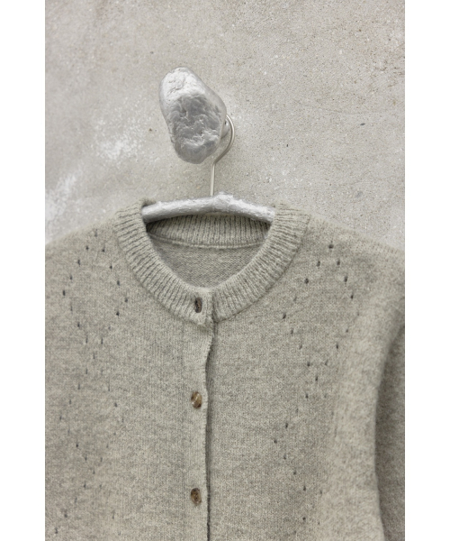 YOUTH(ユース)の「Argyle Punching Knit Cardigan - Beige(カーディガン/ボレロ・レディース・その他・SMALL/MEDIUM)」の2枚目の写真