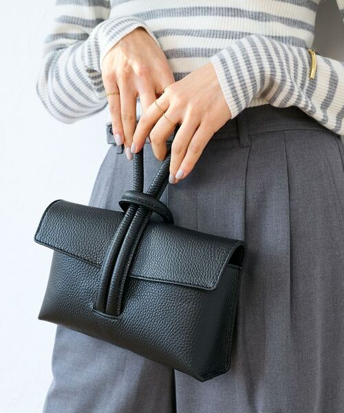 le.coeur blanc（ルクールブラン）の「MILLELA FIRENZE ループハンドルバッグ（ショルダーバッグ・レディース・ブラック・FREE）」の4枚目の写真