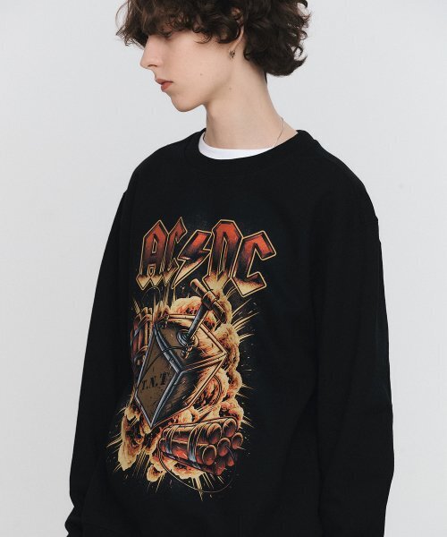 Bravado(ブラヴァド)の「ACDC T.N.T Sweatshirt BK (BRENT2316)(スウェット・メンズ・その他・M/L/XL)」の2枚目の写真