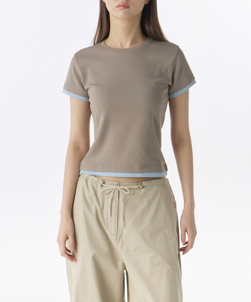 MUSINSA STANDARD WOMAN（ムシンサスタンダードウーマン）の「ウィメンズレイヤードヘムスリムTシャツ[トープ/ライトブルー]（Tシャツ/カットソー・レディース・その他・SMALL/X-SMALL/MEDIUM/LARGE/X-LARGE）」の7枚目の写真