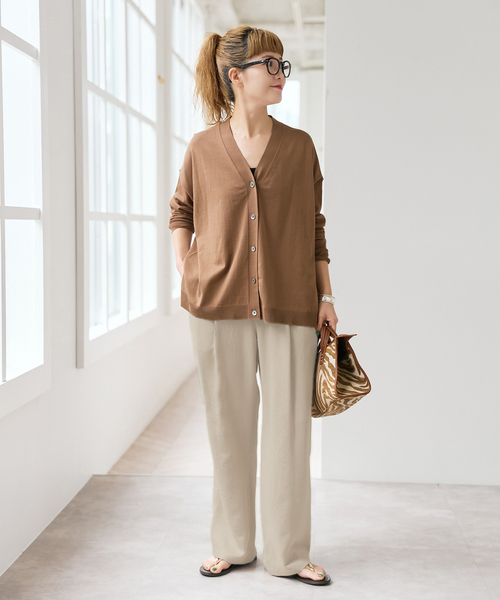 Spick & Span（スピックアンドスパン）の「《新色有り / 追加》ワッシャーサテンイージーパンツ（その他パンツ・レディース・カーキ/ベージュ/チャコールグレー・40/38/36）」の5枚目の写真