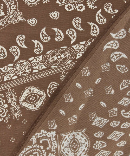 GLOBAL WORK（グローバルワーク）の「トライアングルプリントスカーフ/634189（バンダナ/スカーフ・レディース・ブラック/ブラウン系その他/ダークブラウン/ホワイト/レッド・FREE）」の13枚目の写真