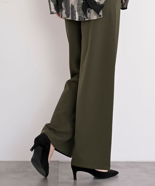 rps(アールピーエス)の「カットジョーゼットセンターシームパンツ(スラックス・レディース・カーキ/ブラック・フリー)」の3枚目の写真