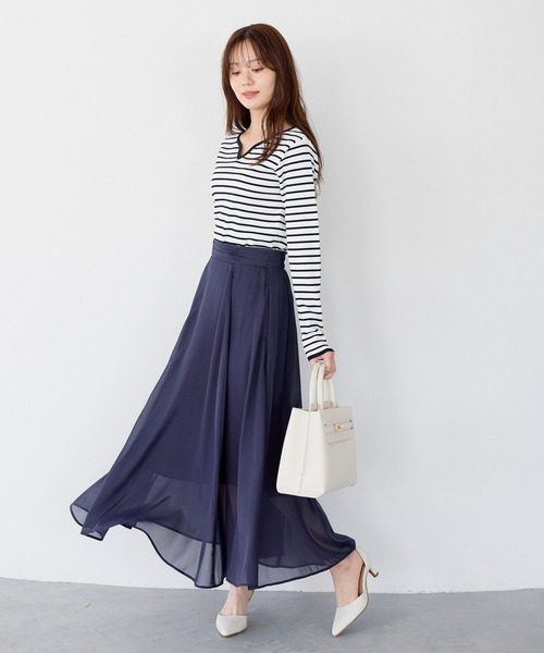 Andemiu(アンデミュウ)の「デザインネックリブニット639467(ニット/セーター・レディース・オフホワイト/ネイビー/コーラル/ブラック×ホワイト・FREE)」の5枚目の写真