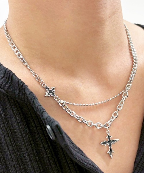 ARULE(アルール)の「『ARULE/アルール』 Double Cross Chain Necklace/ダブルクロスチェーンネックレス(ネックレス・メンズ・シルバー・FREE)」の8枚目の写真