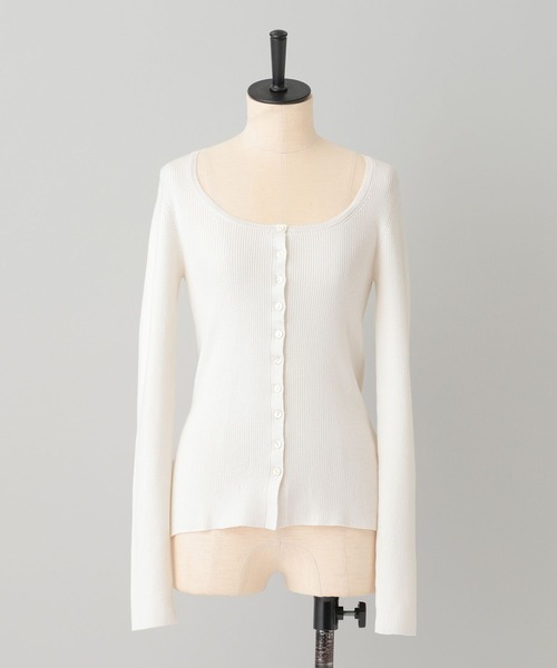 A part by（アパートバイ）の「コットンシルクリブタイトカーディガン（カーディガン/ボレロ・レディース・アイボリー/チャコールグレー/ベージュ・FREE）」の2枚目の写真