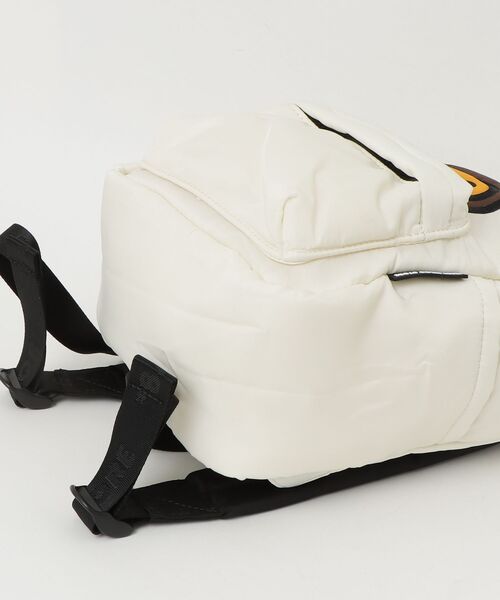 A BATHING APE(アベイシングエイプ)の「BABY MILO SMALL BACKPACK #1(トートバッグ・メンズ・アイボリー/ブラウン・FREE)」の10枚目の写真