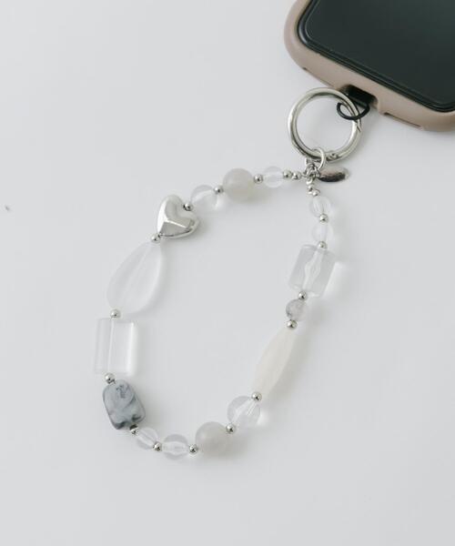 SMELLY（スメリー）の「クリアビーズモチーフキーチェーン（キーホルダー・レディース・ベージュ系その他/グレー系その他・-）」の2枚目の写真