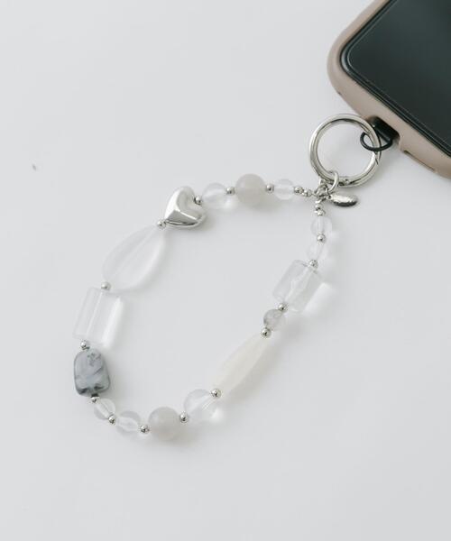 SMELLY（スメリー）の「クリアビーズモチーフキーチェーン（キーホルダー・レディース・ベージュ系その他/グレー系その他・-）」の4枚目の写真