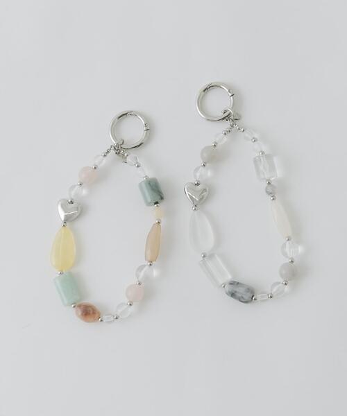 SMELLY（スメリー）の「クリアビーズモチーフキーチェーン（キーホルダー・レディース・ベージュ系その他/グレー系その他・-）」の10枚目の写真