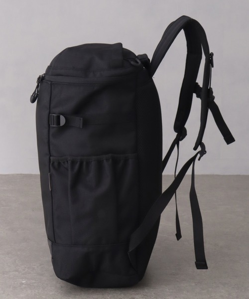 MICHAEL LINNELL(マイケル リンネル)の「【MICHAEL LINNELL/マイケルリンネル】Square Backpack/スクエア バックパック(容量:約32L)(バックパック/リュック・メンズ・ブラック×ブラック/ブラック×レッド/ブラック×シルバー・FREE)」の14枚目の写真