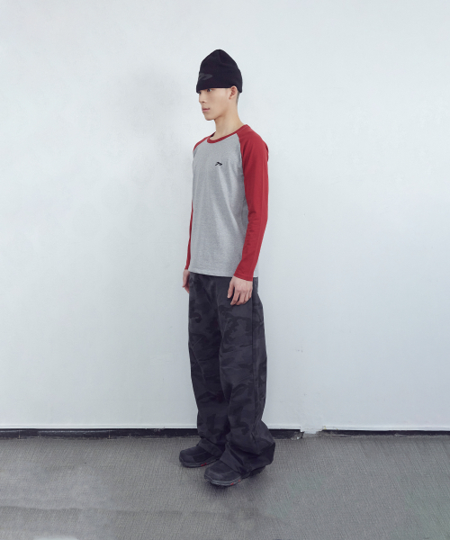 TANSANMAGNESIUM（タンサン マグネシウム）の「セラーノX炭酸ナグラン混ロングスリーブ（グレー）（Tシャツ/カットソー・レディース・その他・1/2）」の8枚目の写真