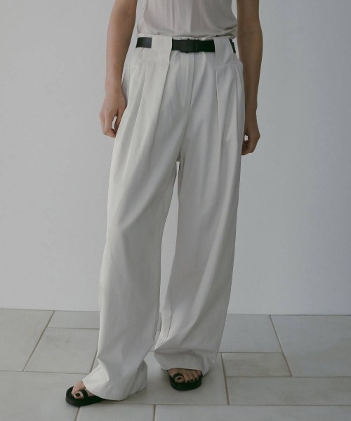 anuke（アンヌーク）の「anuke Twill Loose Pants（その他パンツ・レディース・ベージュ/オフホワイト・36/38）」の5枚目の写真