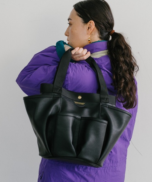 THEATRE PRODUCTS（シアタープロダクツ）の「マルチポケットフェイクレザートートバッグ（トートバッグ・レディース・ブラック/ベージュ・FREE）」の22枚目の写真