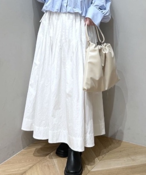 STYLEMIXER(スタイルミキサー)の「タックプリーツフレアスカート(スカート・レディース・ブラック/サックスブルー/ホワイト・SMALL/MEDIUM)」の1枚目の写真