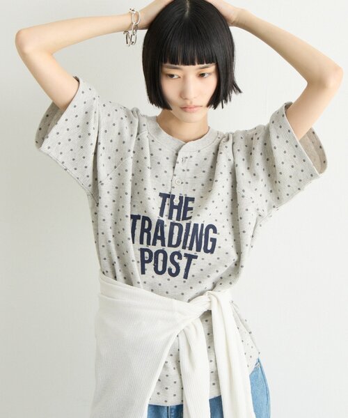CIAOPANIC TYPY(チャオパニックティピー)の「【UNISEX】ピグメント加工ラグランワッフルヘンリーTEE(Tシャツ/カットソー・メンズ・グリーン/ネイビー/ベージュ/ブラック/グレー系その他2/グレー系その他/オリーブ/インディゴブルー/ダークブルー・MEDIUM/LARGE)」の3枚目の写真