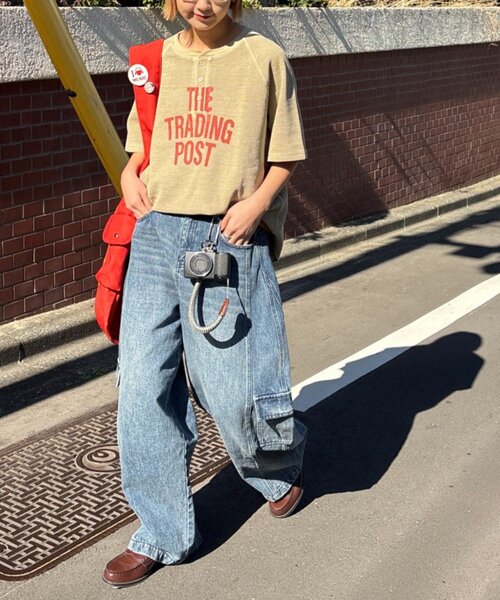 CIAOPANIC TYPY（チャオパニックティピー）の「【UNISEX】ピグメント加工ラグランワッフルヘンリーTEE（Tシャツ/カットソー・レディース・グリーン/ネイビー/ベージュ/ブラック・MEDIUM/LARGE）」の11枚目の写真