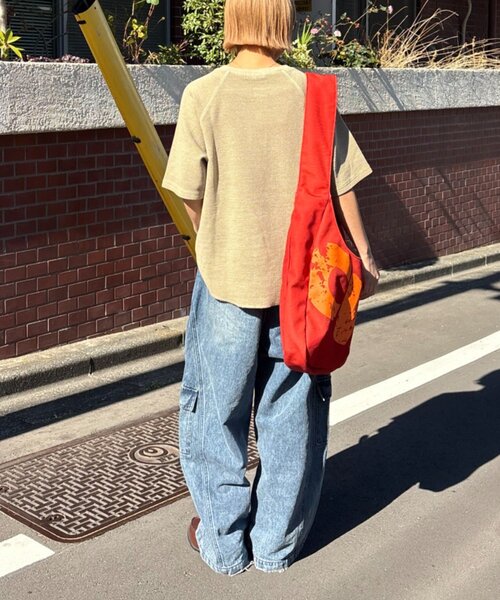 CIAOPANIC TYPY（チャオパニックティピー）の「【UNISEX】ピグメント加工ラグランワッフルヘンリーTEE（Tシャツ/カットソー・レディース・グリーン/ネイビー/ベージュ/ブラック・MEDIUM/LARGE）」の12枚目の写真