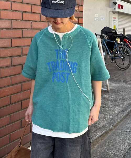 CIAOPANIC TYPY（チャオパニックティピー）の「【UNISEX】ピグメント加工ラグランワッフルヘンリーTEE（Tシャツ/カットソー・レディース・グリーン/ネイビー/ベージュ/ブラック・MEDIUM/LARGE）」の14枚目の写真