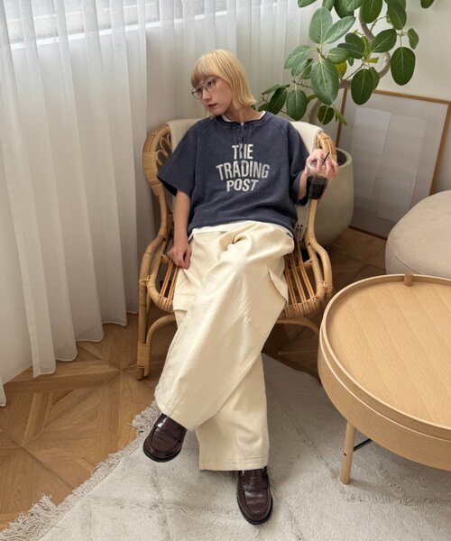CIAOPANIC TYPY(チャオパニックティピー)の「【UNISEX】ピグメント加工ラグランワッフルヘンリーTEE(Tシャツ/カットソー・メンズ・グリーン/ネイビー/ベージュ/ブラック/グレー系その他2/グレー系その他/オリーブ/インディゴブルー/ダークブルー・MEDIUM/LARGE)」の19枚目の写真