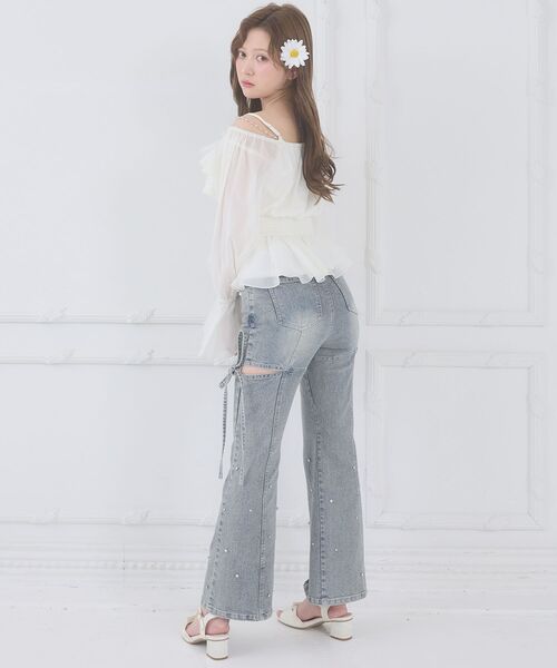 MAJESTIC LEGON（マジェスティックレゴン）の「チェーン付きシアーフリルブラウス（シャツ/ブラウス・レディース・アイボリー/ピンク/グレー/ミント・MEDIUM）」の8枚目の写真