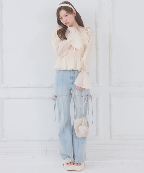 MAJESTIC LEGON（マジェスティックレゴン）の「チェーン付きシアーフリルブラウス（シャツ/ブラウス・レディース・アイボリー/ピンク/グレー/ミント・MEDIUM）」の12枚目の写真