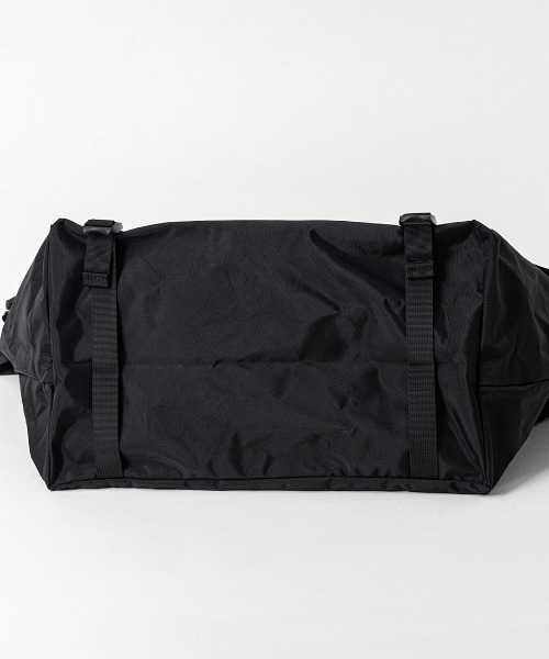 KLON(クローン)の「KLON BIG MESSENGER BAG BLACK(メッセンジャーバッグ・レディース・ブラック・FREE)」の16枚目の写真