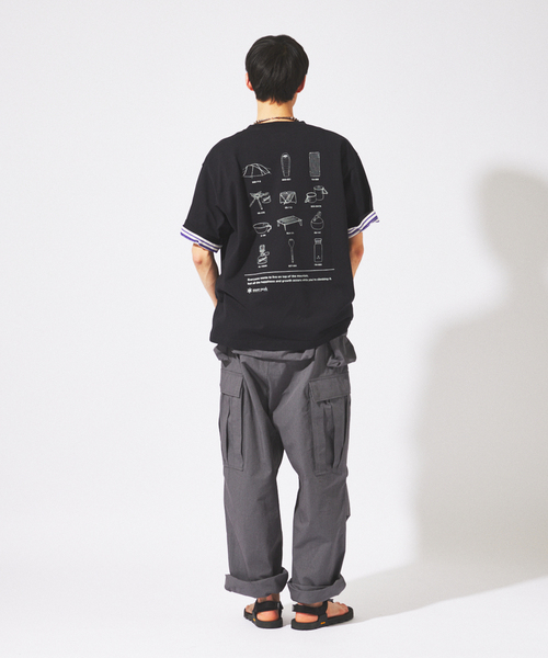 Snow Peak(スノーピーク)の「snow peak / スノーピーク 別注 トレイル ギアーズ Tシャツ(Tシャツ/カットソー・メンズ・ホワイト/ブラック・LARGE/MEDIUM/X-LARGE)」の20枚目の写真