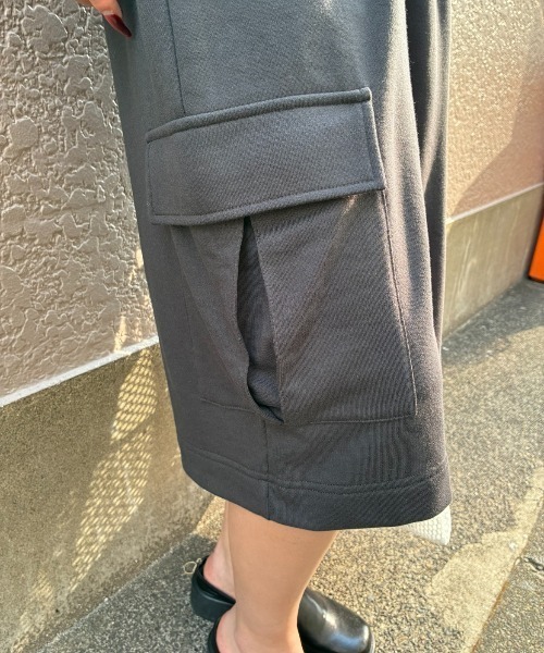 AIC.(エーアイシー)の「スウェットハーフカーゴパンツ(スウェットパンツ・レディース・ライトグレー/チャコールグレー・FREE)」の10枚目の写真