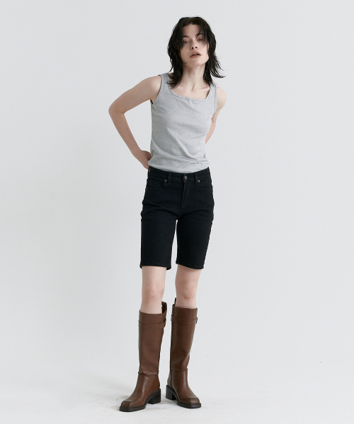MAGOODGAN（メックウッドガン）の「バイク7959 スリムフィット ミディアムインディゴ ショーツパンツ（デニムパンツ・レディース・その他・30/25/26/28）」の6枚目の写真