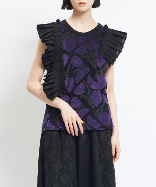 gomme（ゴム）の「チューリップフリルＴ（Tシャツ/カットソー・レディース・ブラック/ホワイト・MEDIUM）」の2枚目の写真