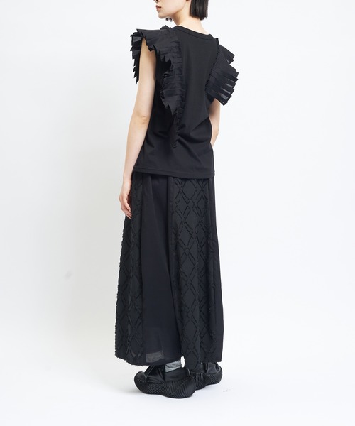 gomme（ゴム）の「チューリップフリルＴ（Tシャツ/カットソー・レディース・ブラック/ホワイト・MEDIUM）」の5枚目の写真