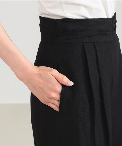 Demi-Luxe BEAMS(デミルクス ビームス)の「AK+1 / リネン ダブルタック パンツ(その他パンツ・レディース・ブラック/ベージュ・36/38)」の16枚目の写真