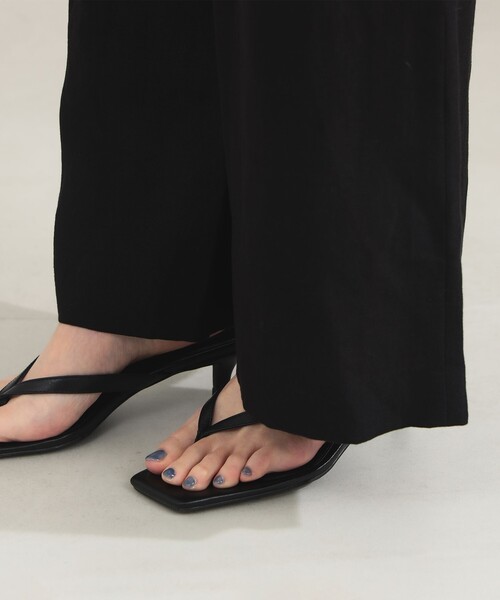 Demi-Luxe BEAMS(デミルクス ビームス)の「AK+1 / リネン ダブルタック パンツ(その他パンツ・レディース・ブラック/ベージュ・36/38)」の15枚目の写真